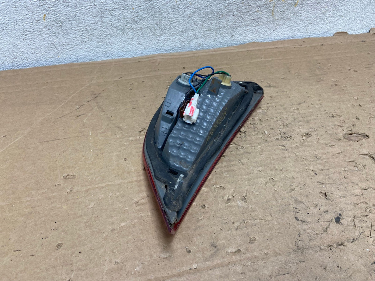 2011 2012 2013 Hyundai Elantra Inner Tail Light Right Passenger AH9168 LK4