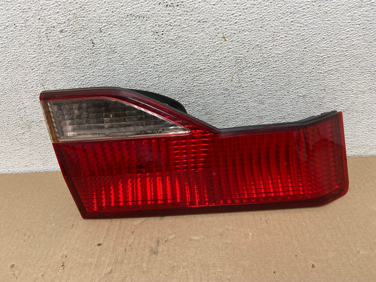 1998 to 2000 Honda Accord Left Driver LH Side Inner Tail Light AE9569 LK0