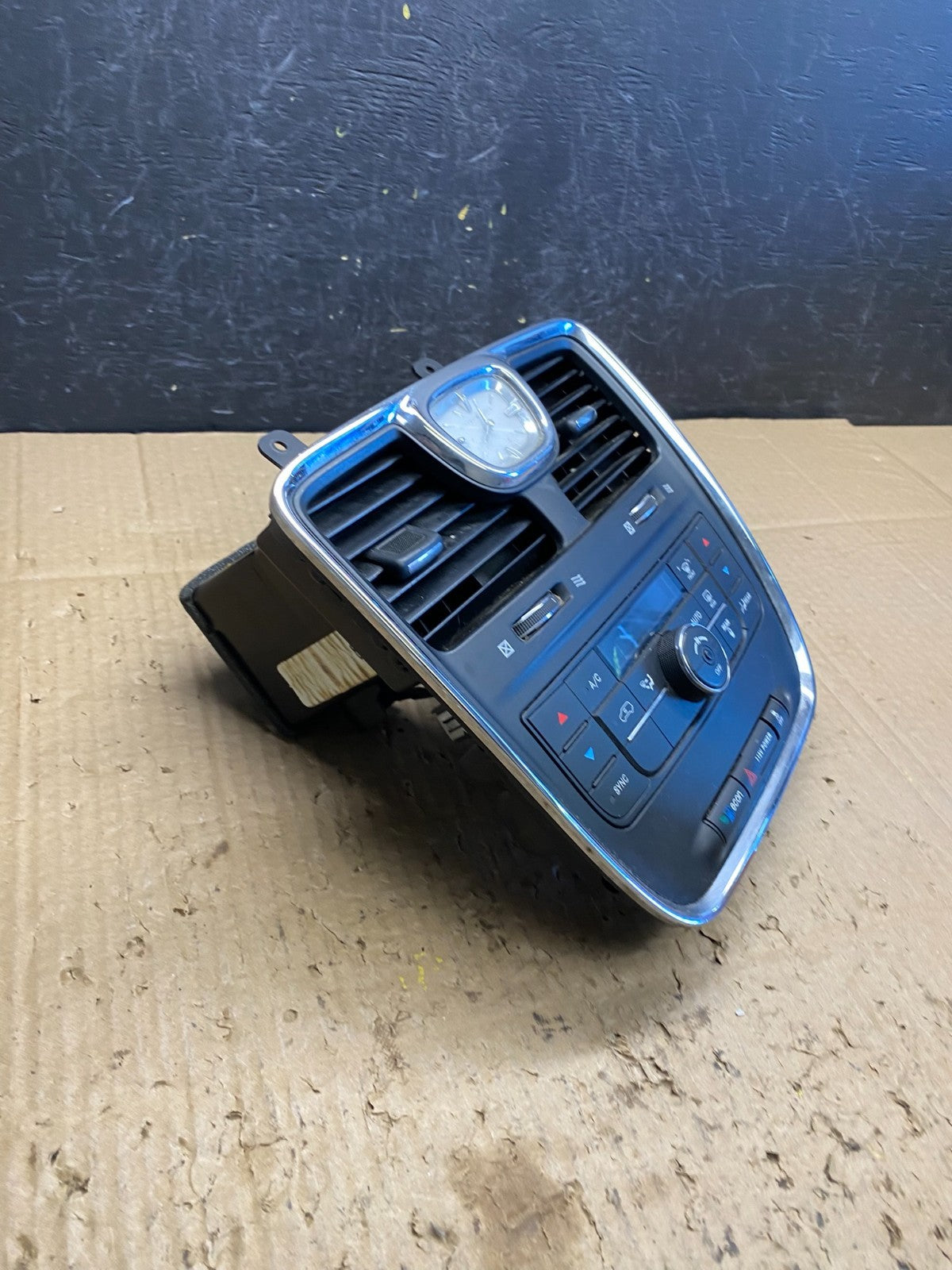 2011-2016 Chrysler Town Country Climate Control Panel Center Dash Trim AD1877 DG1