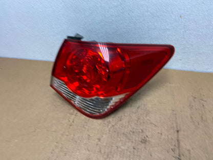 2011 2012 2013 2014 Chevrolet Cruze Right Passinger RH Side Tail Light AD0537 LK1
