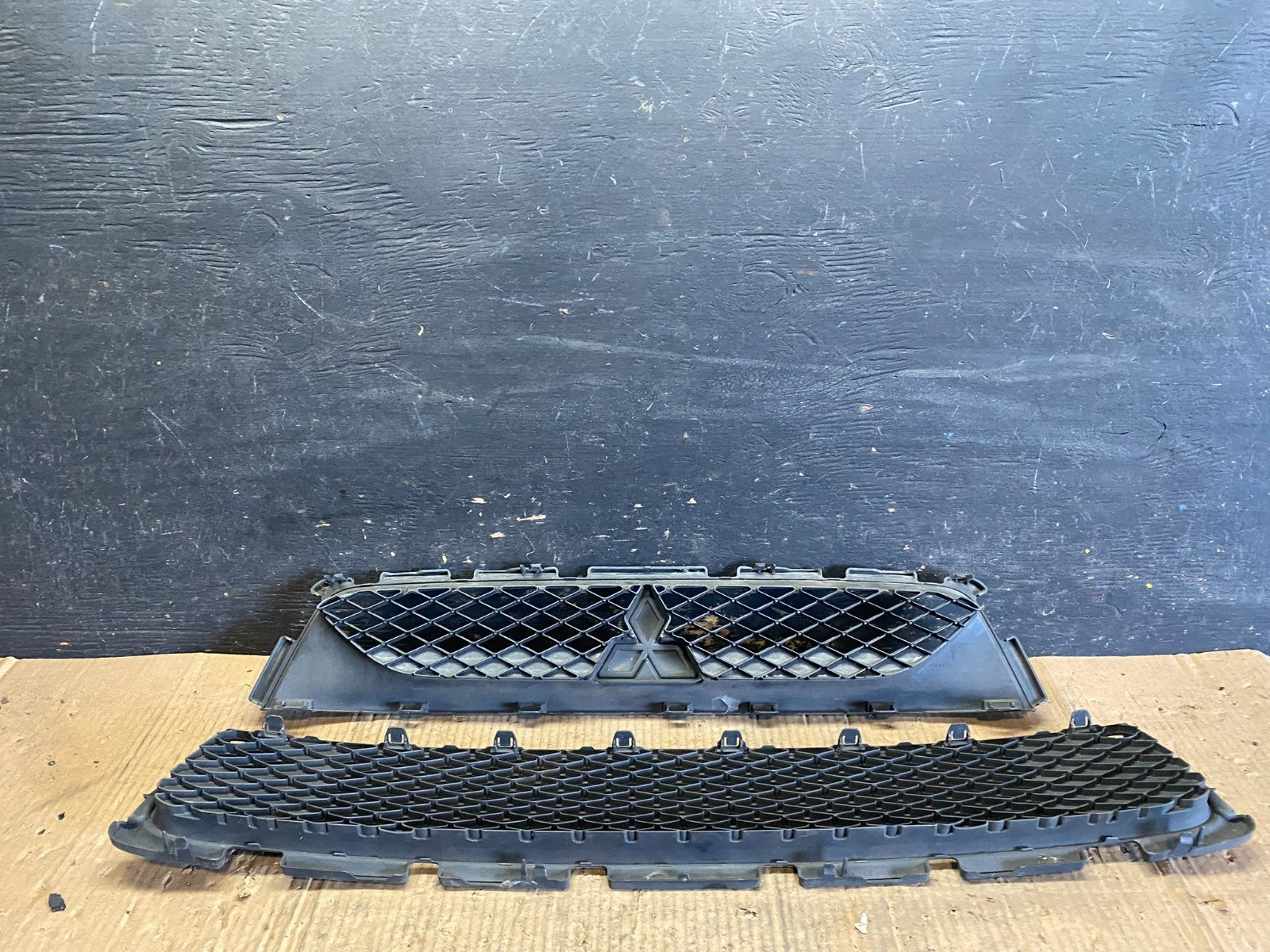 2010-2013 Mitsubishi Outlander Front Upper Lower Set Grille S9844 DG6