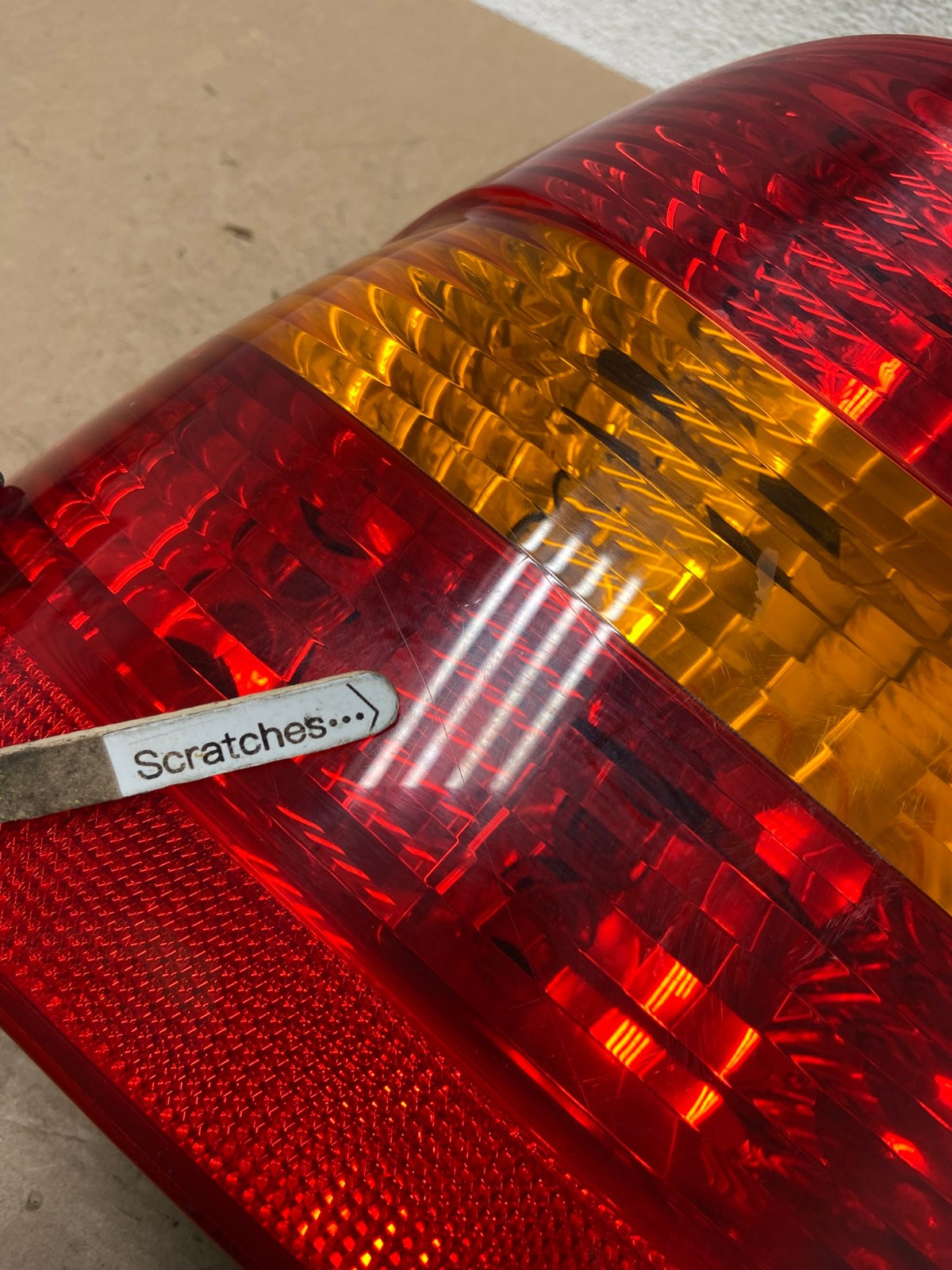 2002 - 2005 BMW 3 E46 Series Left Driver Side Lh Tail Light AF4986 LK3