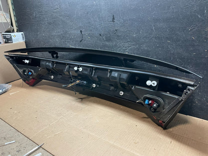 2012-2015 Audi A7 S7 Liftgate Trunk Lid Spoiler W/ Tail light Camera Y179511