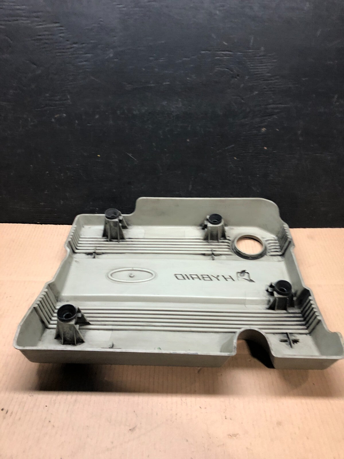 2006 to 2008 Ford Escape Hybrid Engine Motor Cover G5869 DG14