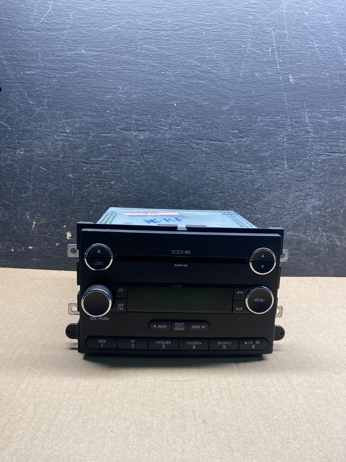 2008 - 2009 Ford Expedition Explorer Radio CD Player AM/FM AE1721 DG0