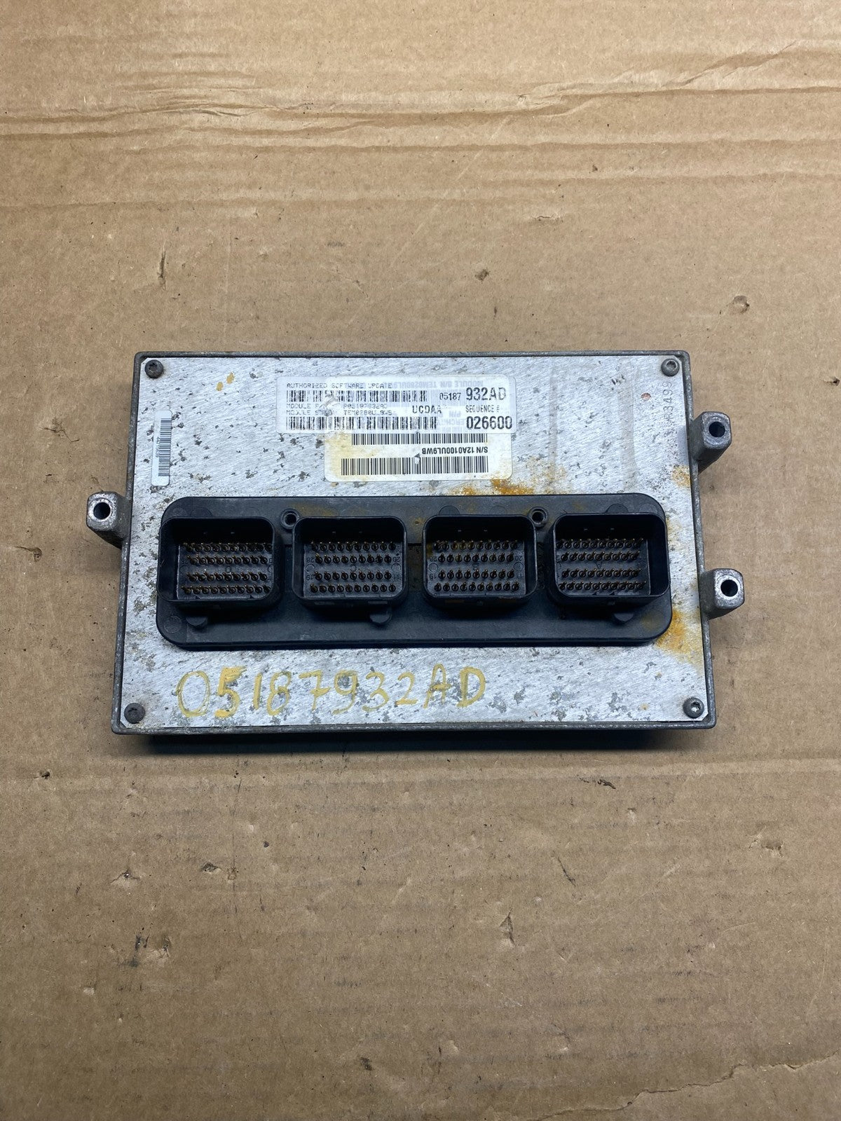 2010 Dodge RAM 1500 5.7L ECU ECM Engine Control Computer AH4838 DW0