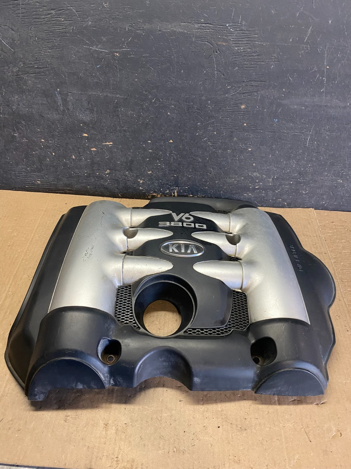 2006 to 2008 Kia Sedona V6 3.8L Engine Motor Cover Oem q5828 DG0