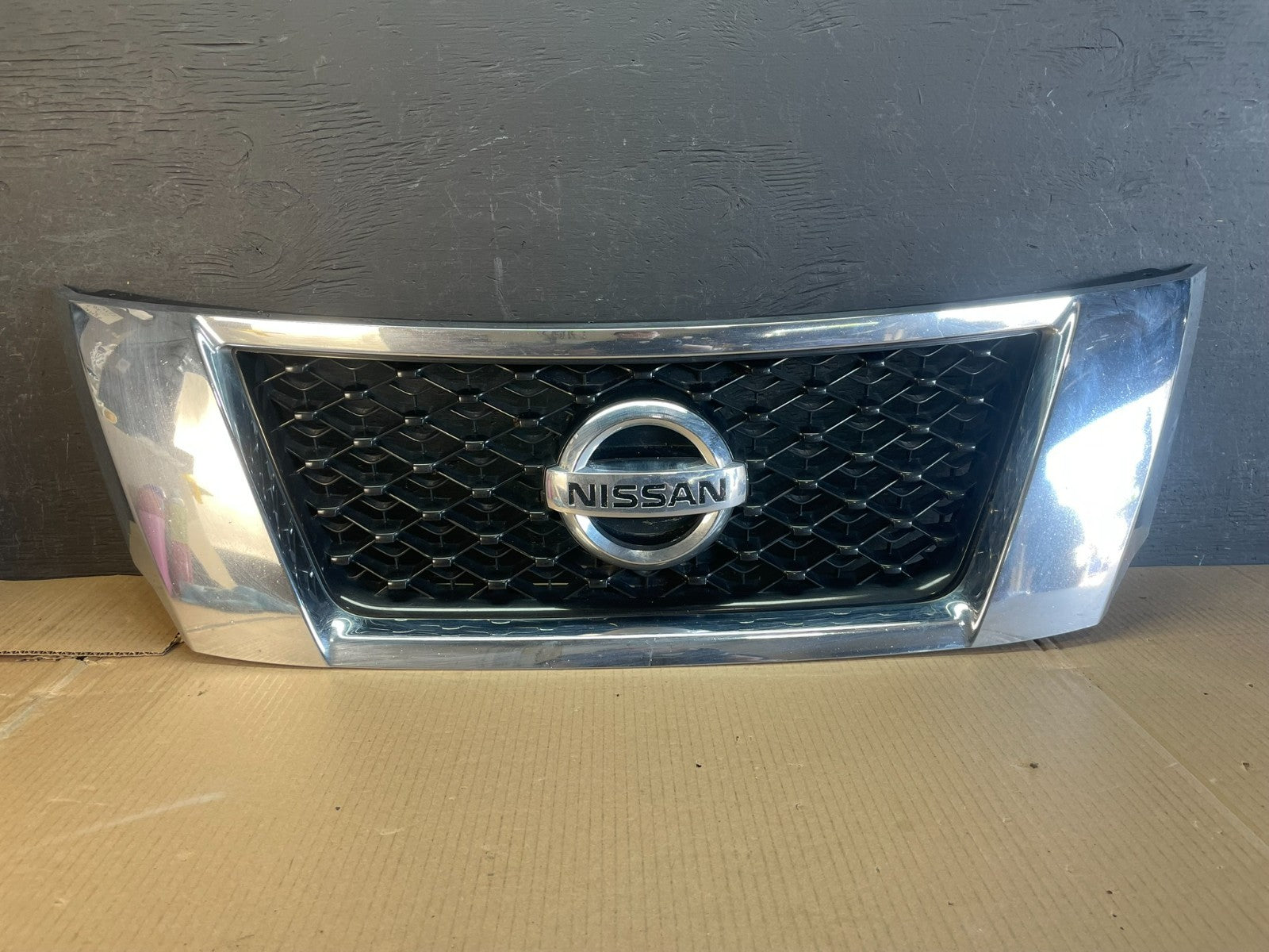 2013 - 2016 Nissan Pathfinder Front Upper Chrome Grill Grille ae3547 DG0