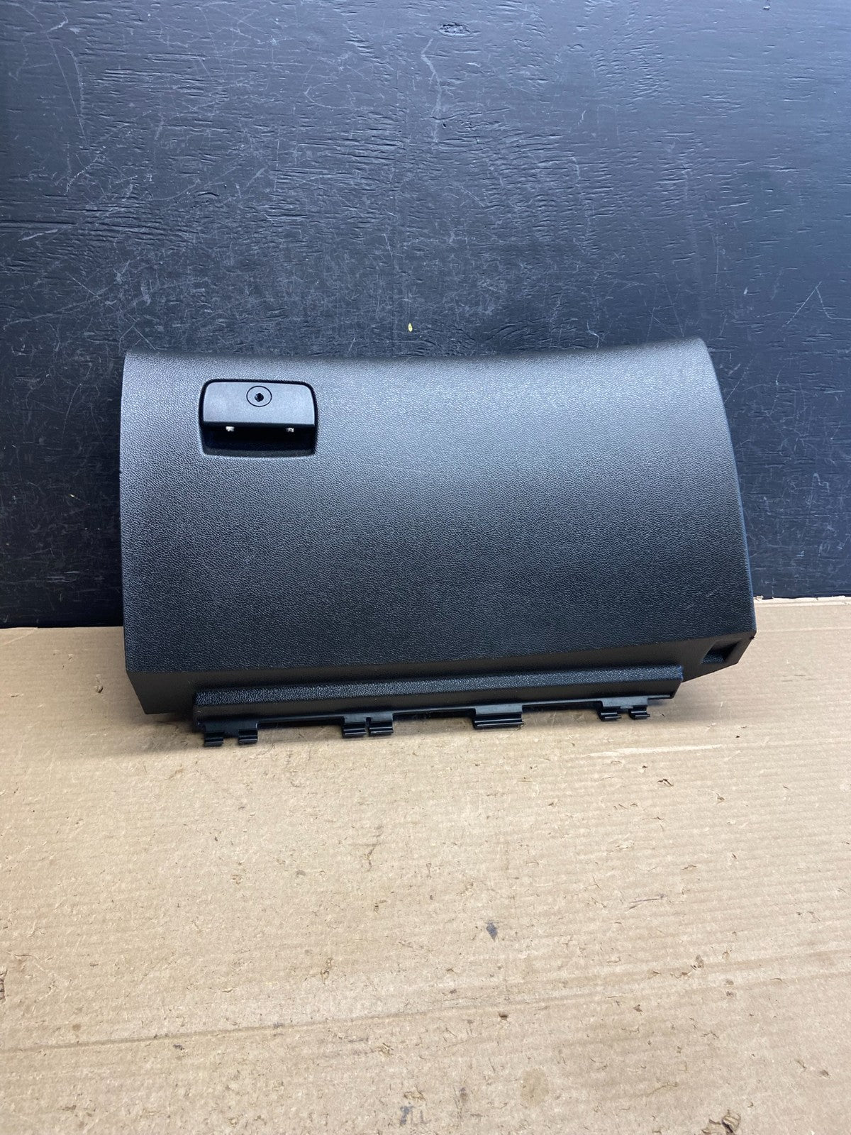 2009 - 2017 Chevrolet Traverse Right Passenger Side Glove Box AH5474 DG0