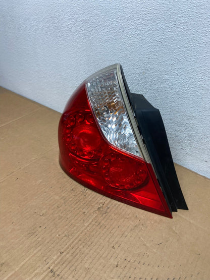 2006 2007 Infiniti M35 M35X M45 Left Driver LH Side Tail Light AD0884 LK1
