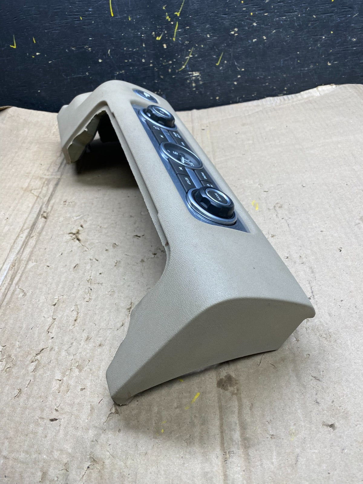 2010-2013 Land Rover Range Rover Radio Media Infotainment Controls x5893 DG2
