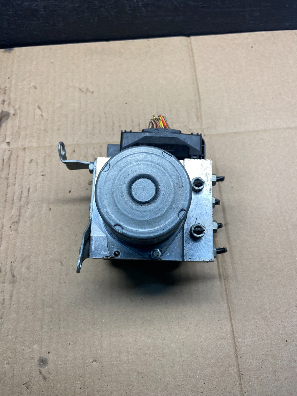 2007 to 2013 BMW 335i ABS Anti-Lock Brake Pump 6768550 AD1792 DG5