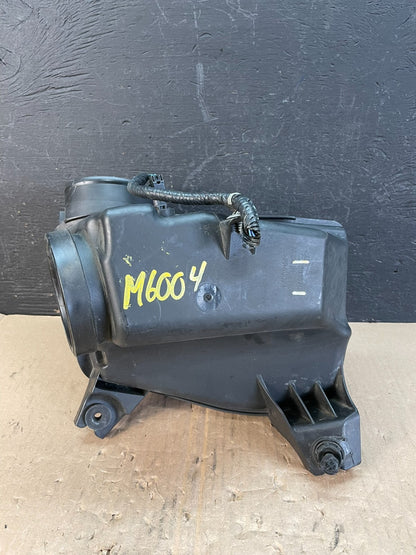 2017-2020 Chrysler Pacifica 3.6L AT FWD Air Intake Cleaner Resonator ad8274 DG5