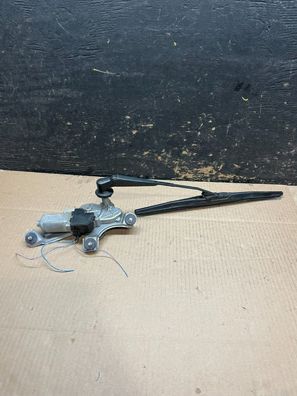 2011-2020 Toyota Sienna Rear Windshield Washer Wiper Motor W5941 DG1
