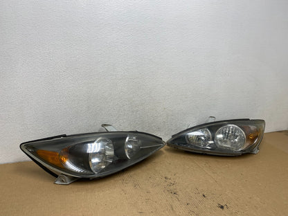 2002 2003 2004 Toyota Camry Left+Right Set Side Halogen Headlights AG2367 DW2