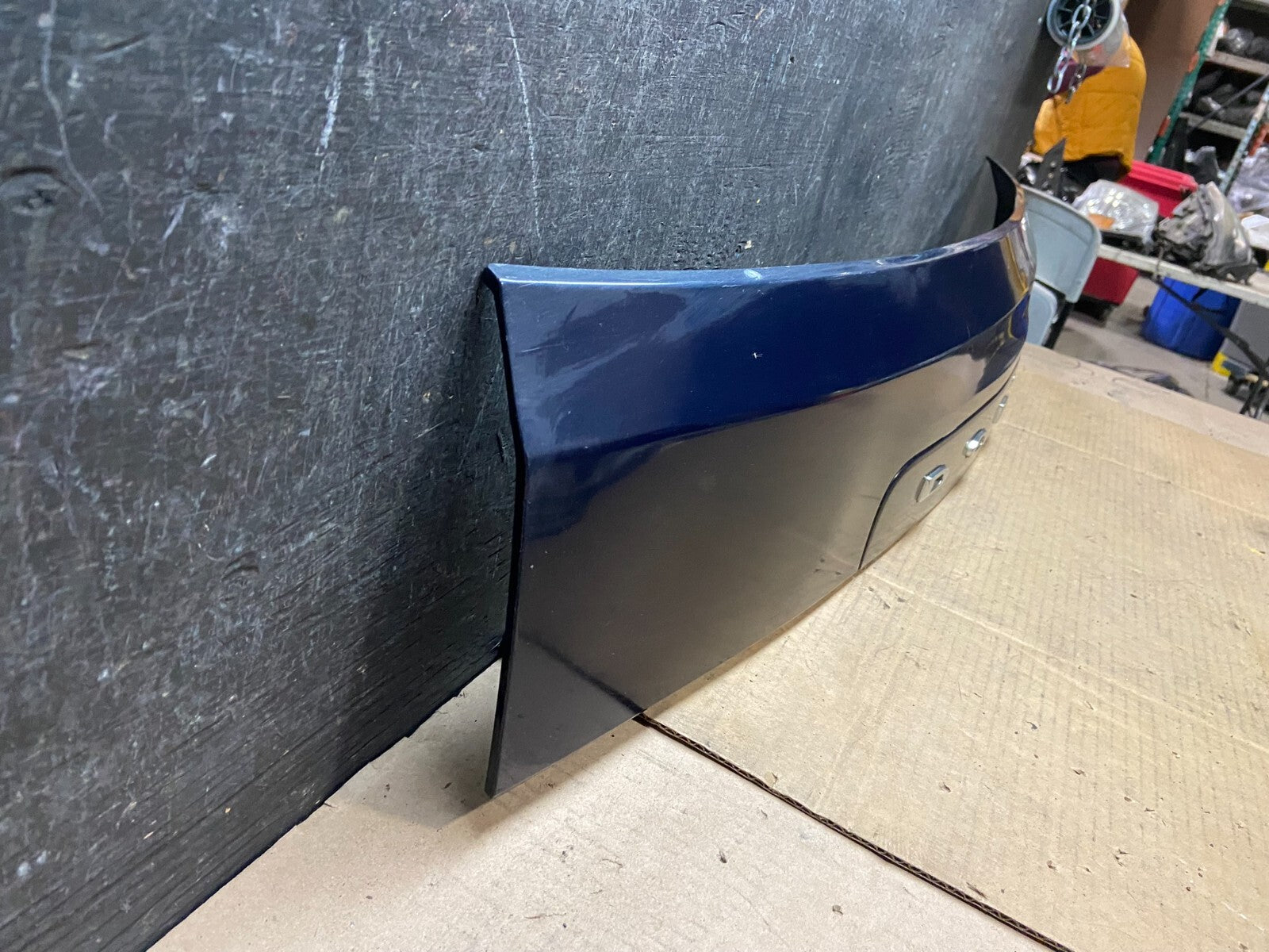 2011-2018 Dodge Grand Caravan Rear Tail Gate Trim Molding Panel OEM i31092