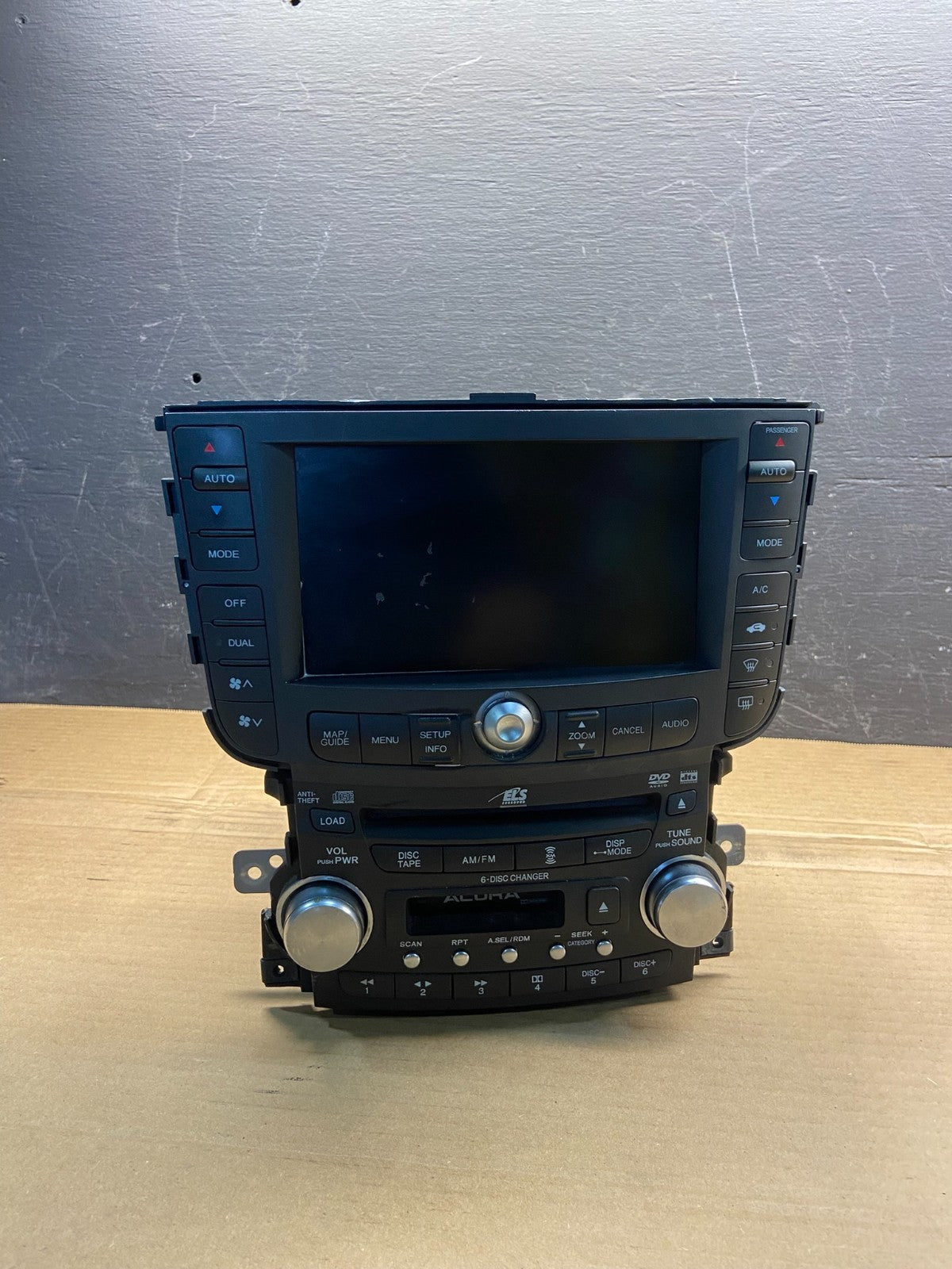 2004 2006 Acura TL CD Player Radio Climate Control AE2528 DG0