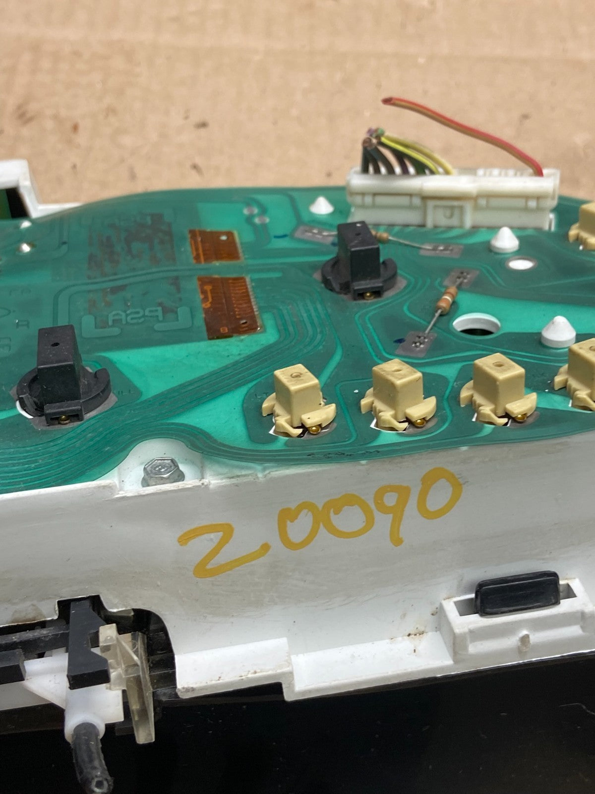 2001 - 2002 Ford Econoline E250 E350 Van Speedometer Instrument Cluster Z0090 DG8