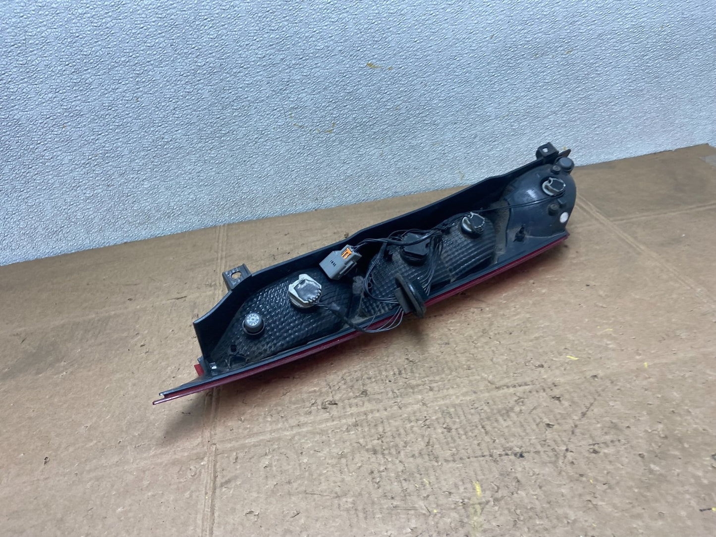 2014 to 2021 Ford Transit Connect Right Passenger Side Tail Light OEM Y6851 DG8
