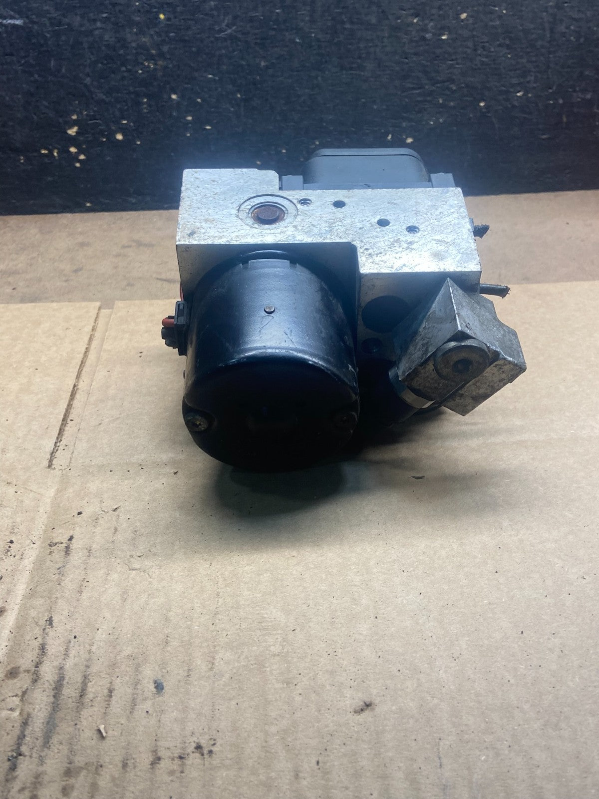 2000 - 2006 Mercedes S600 CL500 S430 ABS Anti Lock Brake Pump Module Y4345 DG4