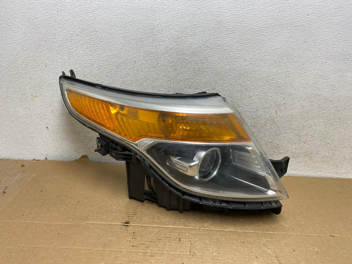 2011 to 2015 Ford Explorer Right Passenger Halogen Headlight AH7968 LK0
