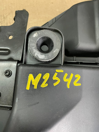 2007 to 2010 BMW X5 Air Intake Cleaner Filter Housing Box M2542 DG9