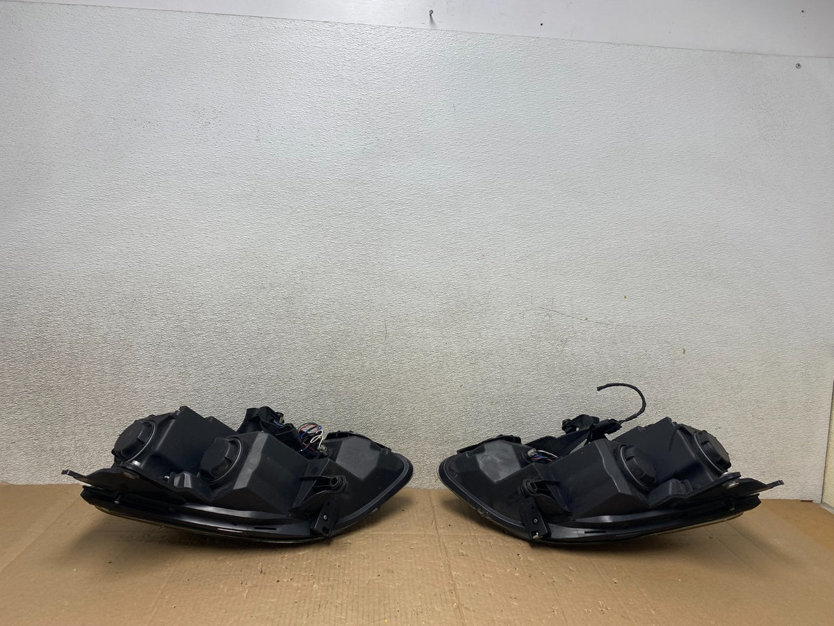2007 to 2012 Gmc Acadia Left +Right Set Black LED Headlights T5707 DG12