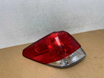 2010-2014 Subaru Outback Wagon Left Driver Lh Side Tail Light AE2974 LK2