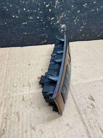 2005 - 2007 Mercedes C230 C240 Center Console Switch Control Unit ab1781 DG1