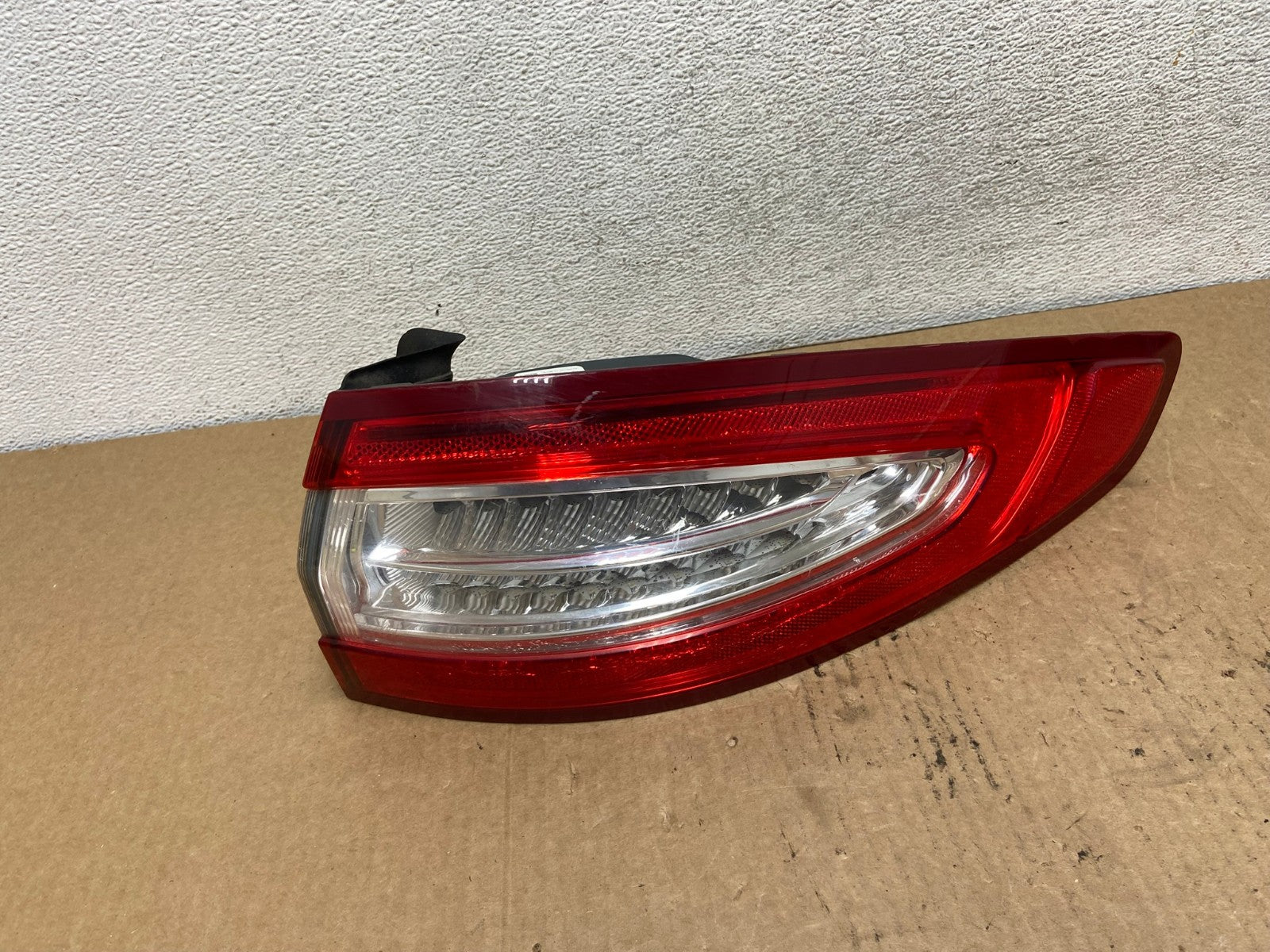 2013 to 2016 Ford Fusion Right Passenger RH Side Tail Light AG2260 LK0