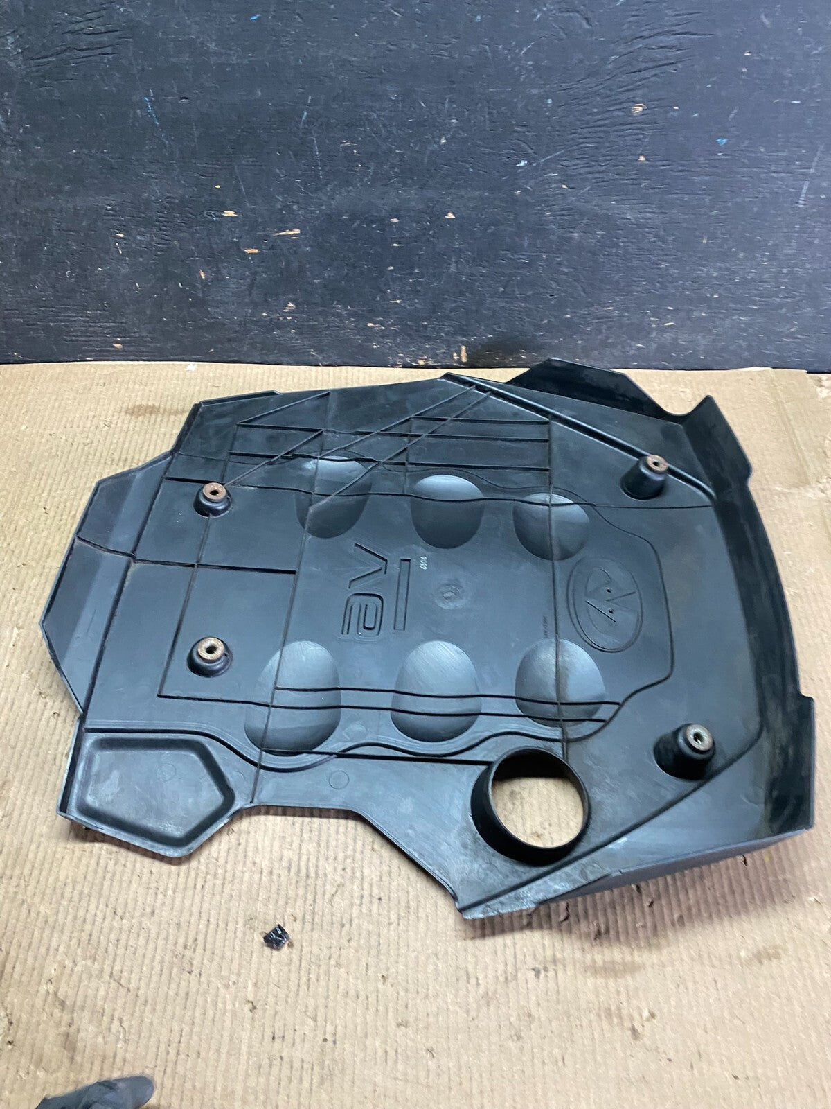 2003 to 2007 Infiniti FX35 M35 G35 V6 Engine Motor Cover OEM N8389 DG6