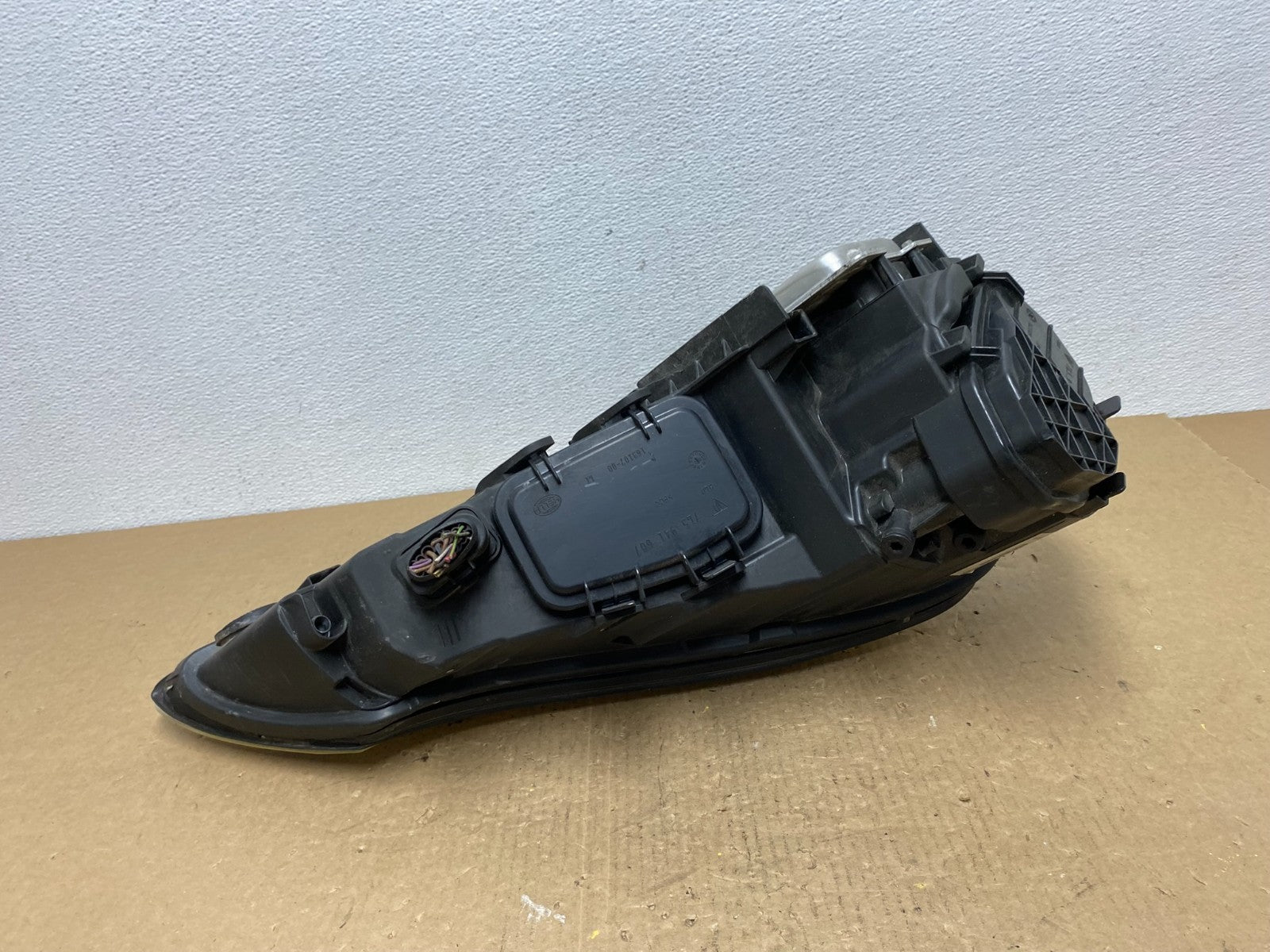 2008 to 2010 Porsche Cayenne Left Driver LH Headlight Xenon HID OEM AC1405 DW4