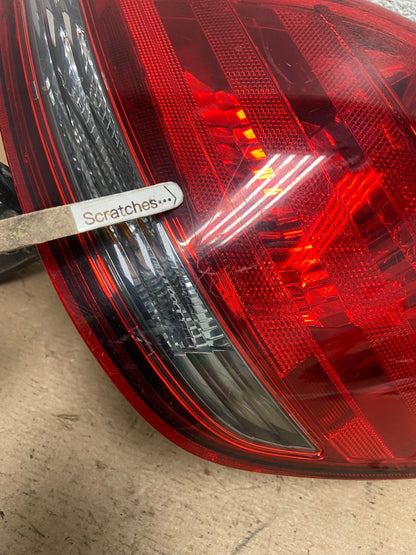 2005-2010 Toyota Avalon Right Passenger Side Tail Light AF5117 LK3