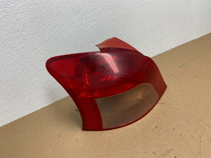 2006 to 2008 Toyota Yaris Hatchback Left Driver Side Tail Light Oem AB6392 DW2