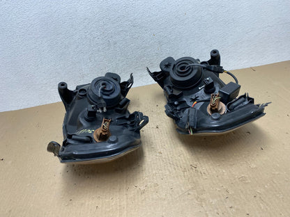 2001 2002 2003 2004 Mazda Tribute Left+Right Side Set Headlights AE9806 DW13