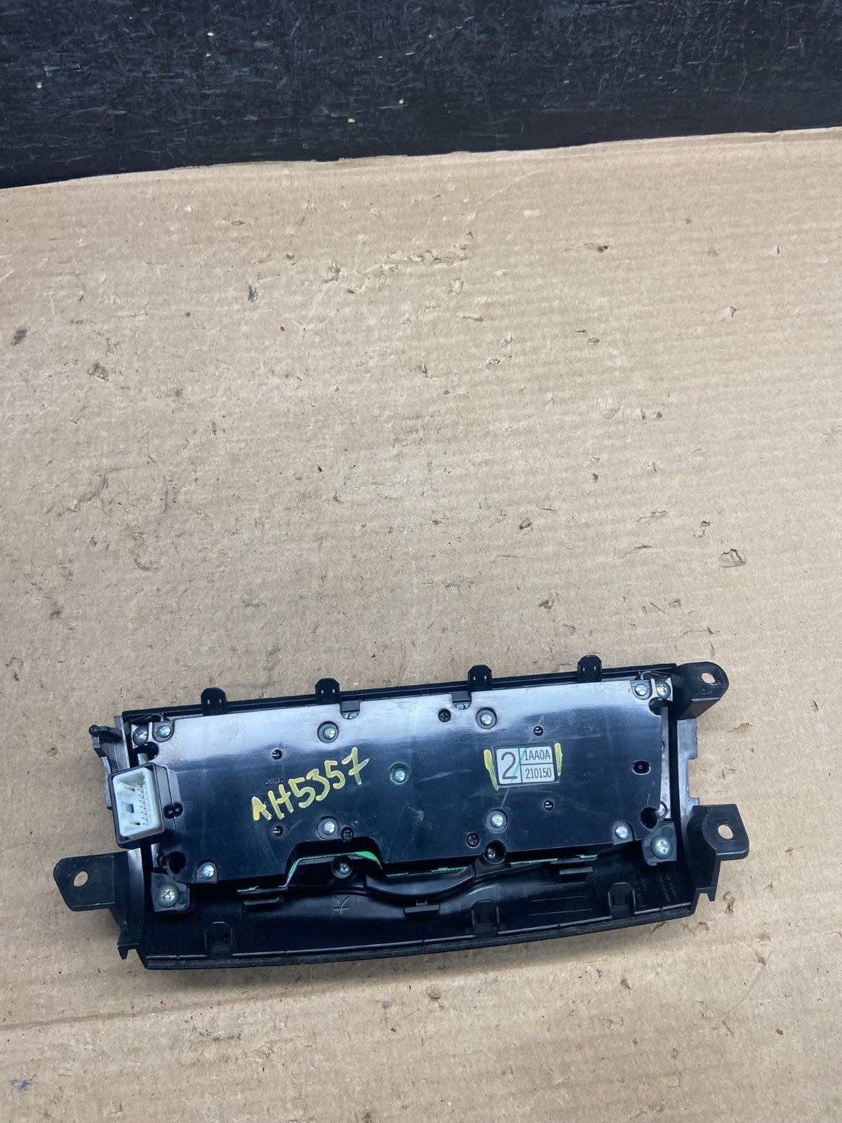 2009-2014 Nissan Murano AM FM Radio CD Control Panel AH5357 DG3