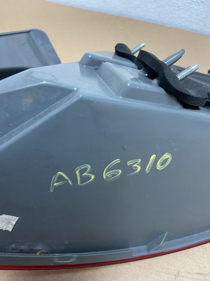 2012 to 2017 Hyundai Azera Left Driver LH Side Tail light OEM AB6310 DG5