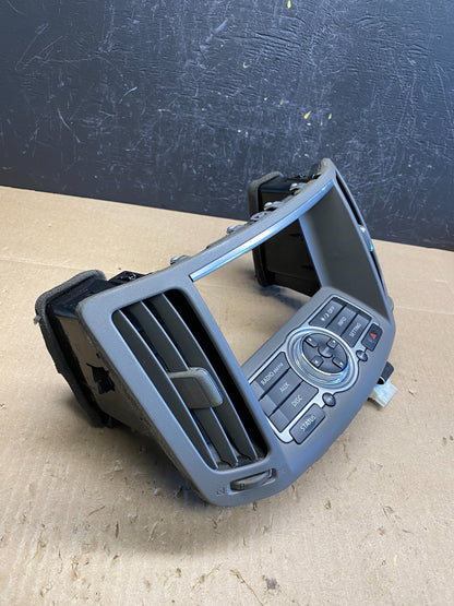 2010 - 2012 Infiniti G35 G37 Radio Player Screen Panel Bezel ac6454DG1