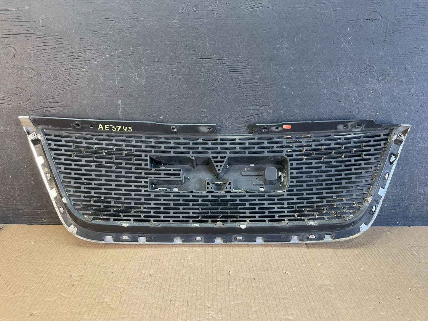 2007 to 2012 GMC Acadia Front Upper Grill Grille AE3743 DG3