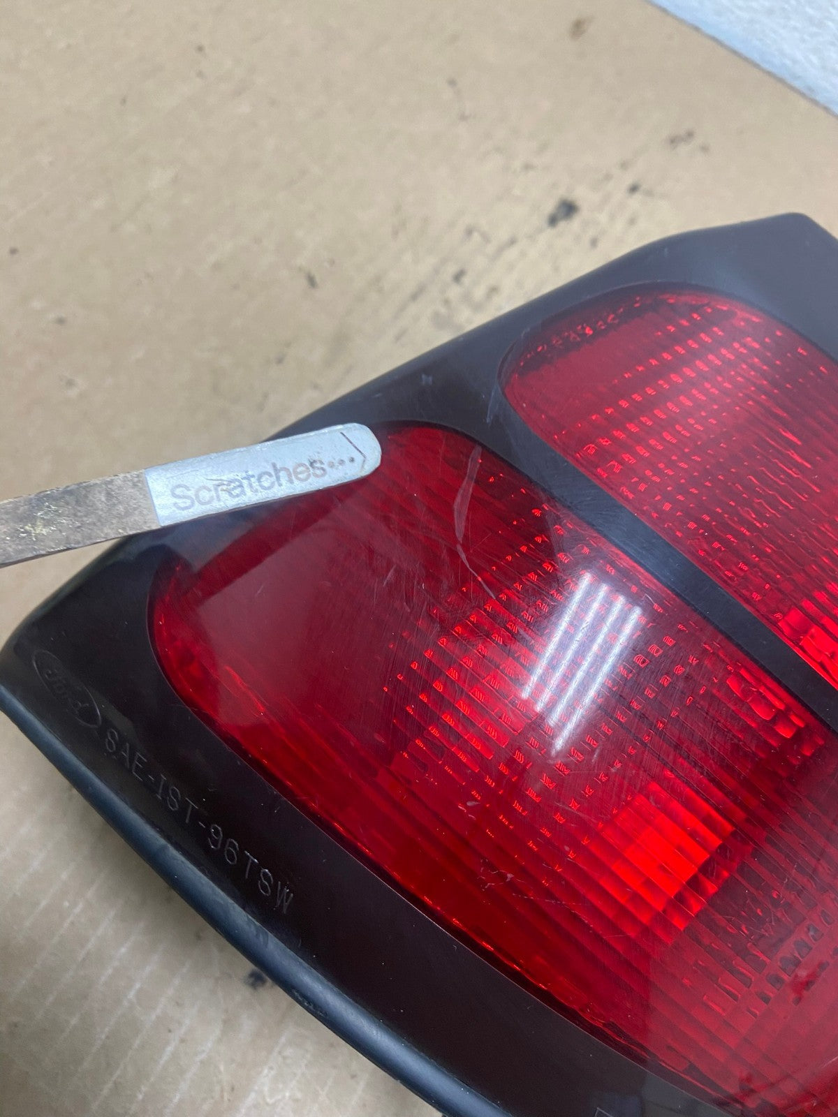 1998 - 1999 Ford Taurus Wagon Right Passenger RH Side Tail Light AG2326 LK3