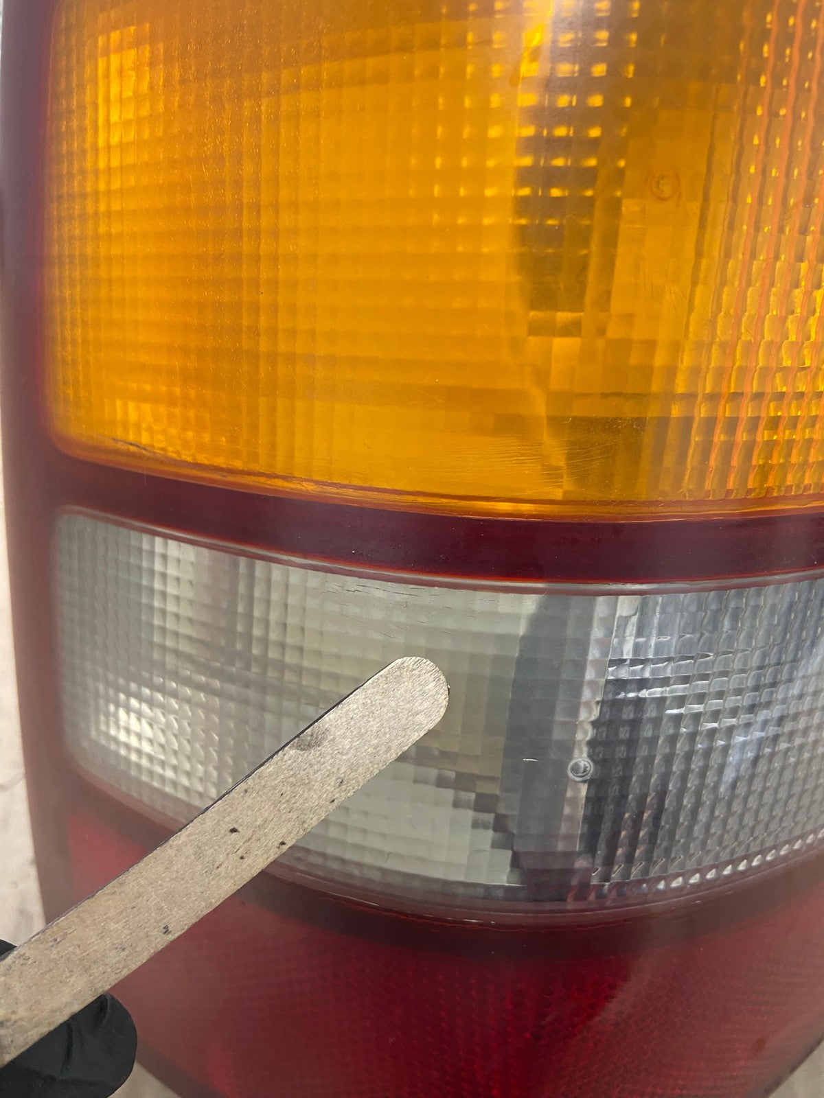 1999-2002 Chevrolet Silverado 1500 Left Driver Lh Side Tail light AI2234 LK5