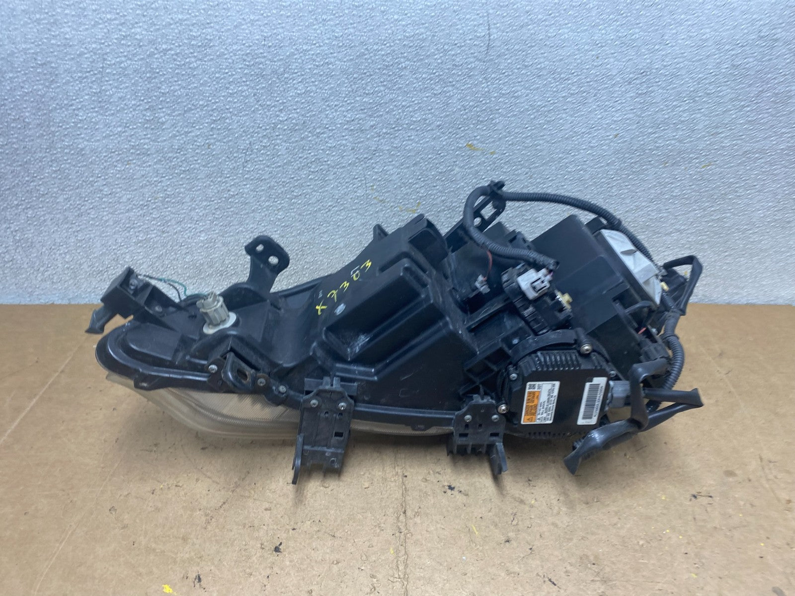 2011 to 2014 Nissan Murano Headlight Right Passenger Rh Oem Xenon Hid X7303 DW8