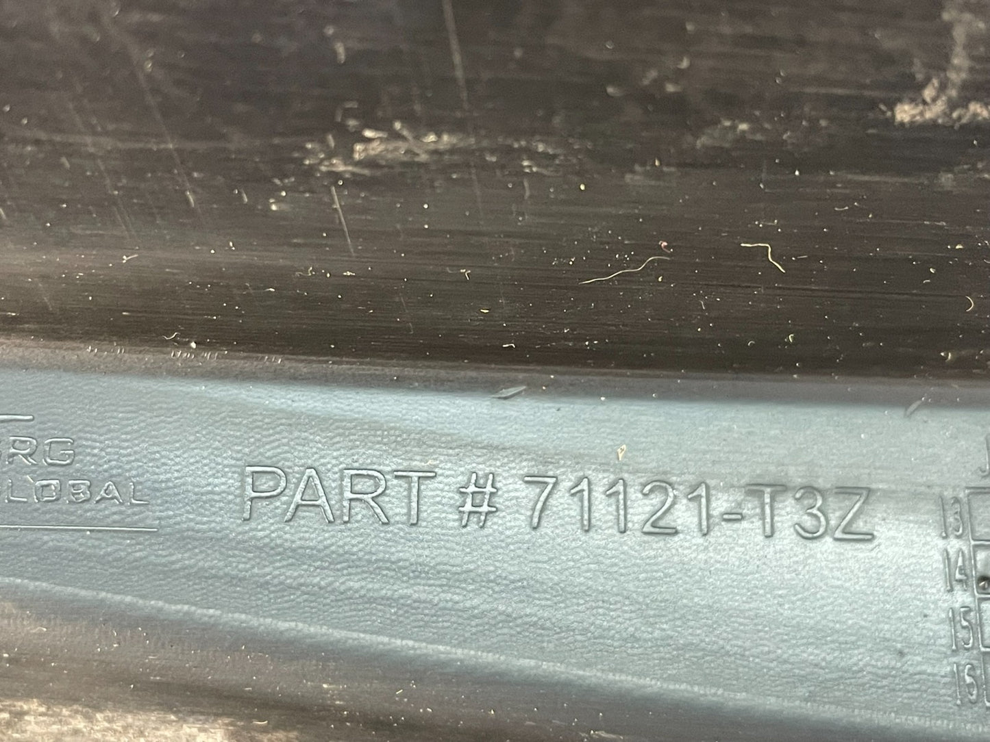 2013 to 2015 Honda Accord Sedan Chrome Front Bumper Upper Grille AF51934