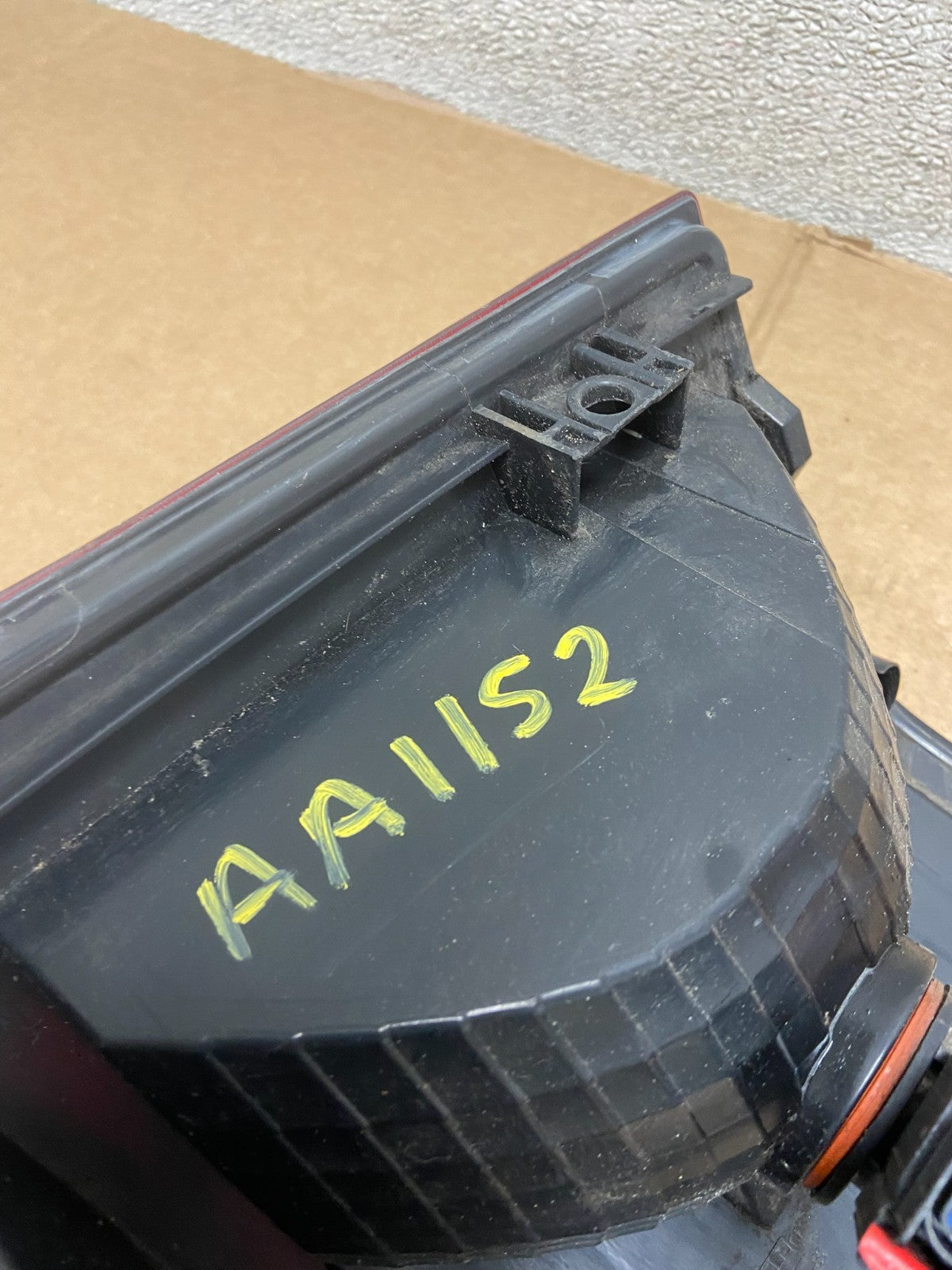 2007 2008 2009 2010 Jeep Grand Cherokee Left Driver Lh Tail Light Oem AA1152 DW6