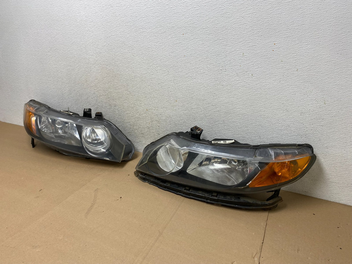 2006 - 2008 Honda Civic Sedan Headlights Halogen Left+Right AG4497 DW1