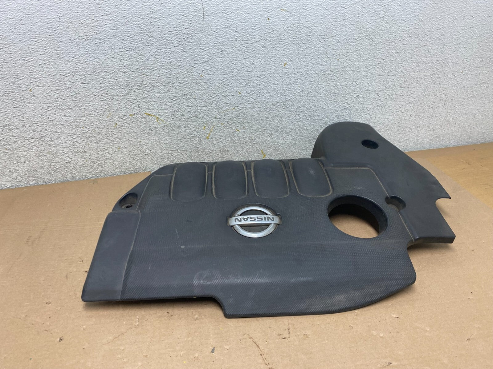 2007 to 2013 Nissan Altima 2.5 L Engine Cover N7676 DG3