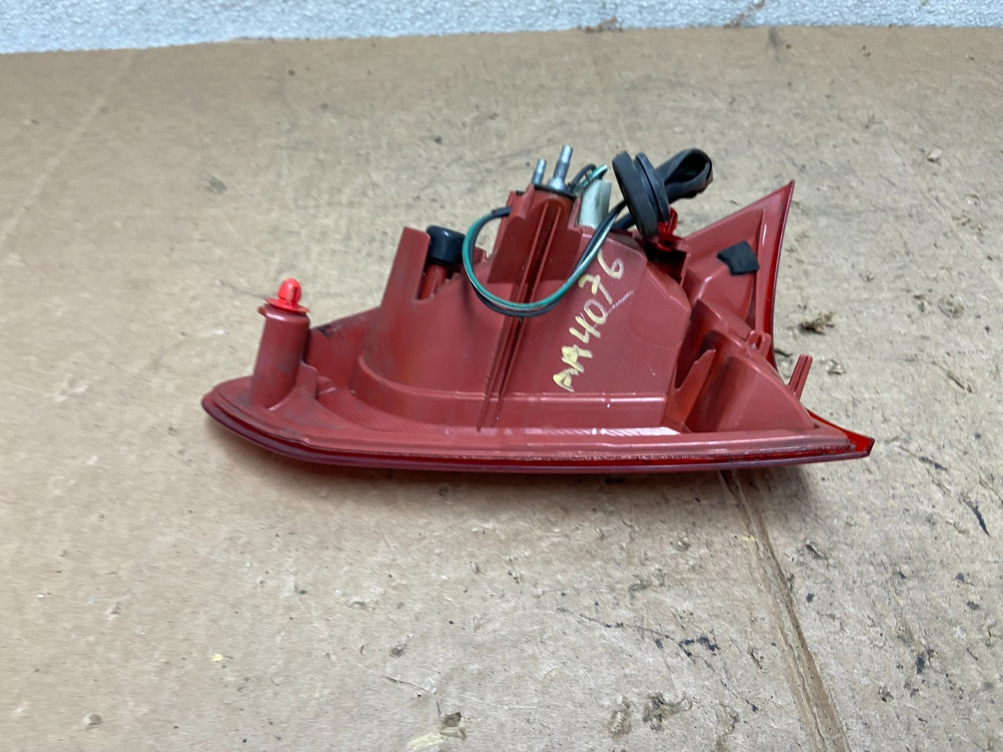 2008-2012 Infiniti Ex35 Inner Left Driver LH Side Tail Light OEM AA4076 DW6