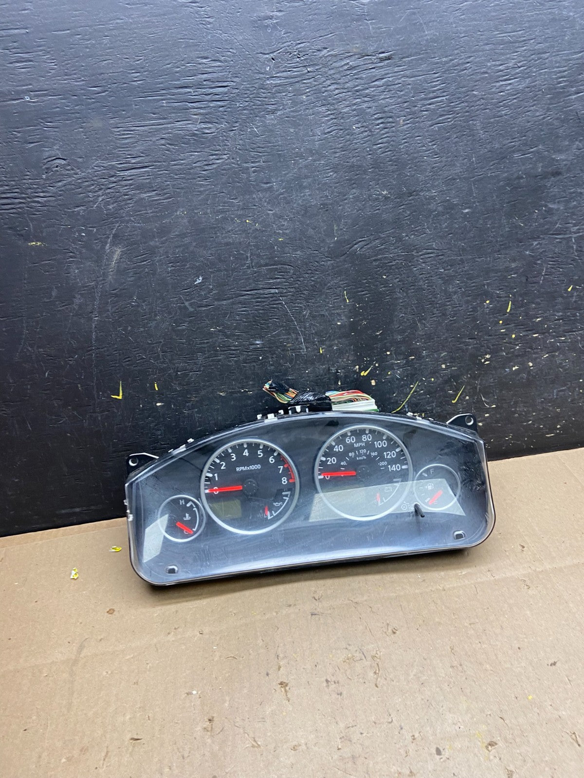 2005 to 2012 Nissan Pathfinder Frontier Xterra Speedometer Cluster Gauge U46870