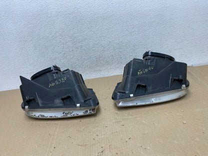 2002 to 2004 Volkswagen Jetta Left+Right Headlights AG6894 DW10