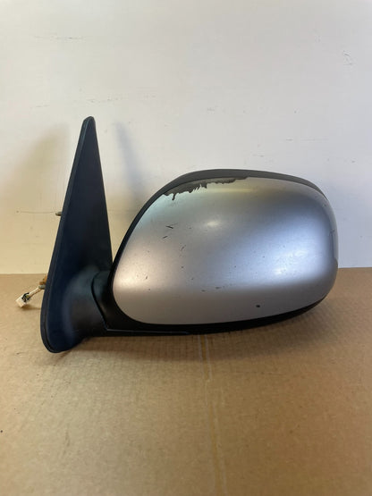2001 to 2006 Toyota Sequoia Left Driver View Door Mirror AH6284 DW0